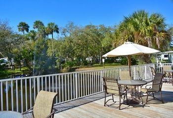 Crystal Isles Rv Resort 크리스탈리버 외부 사진